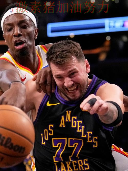 东契奇关键失误让球迷情绪瞬间拉满 东契奇关键失误让球迷情绪瞬间拉满